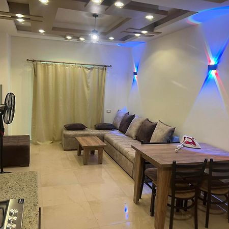 Marina Sky Apartman Gurdaka Kültér fotó