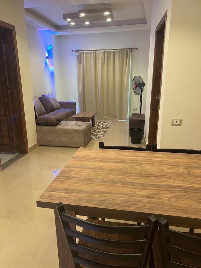 Marina Sky Apartman Gurdaka Kültér fotó