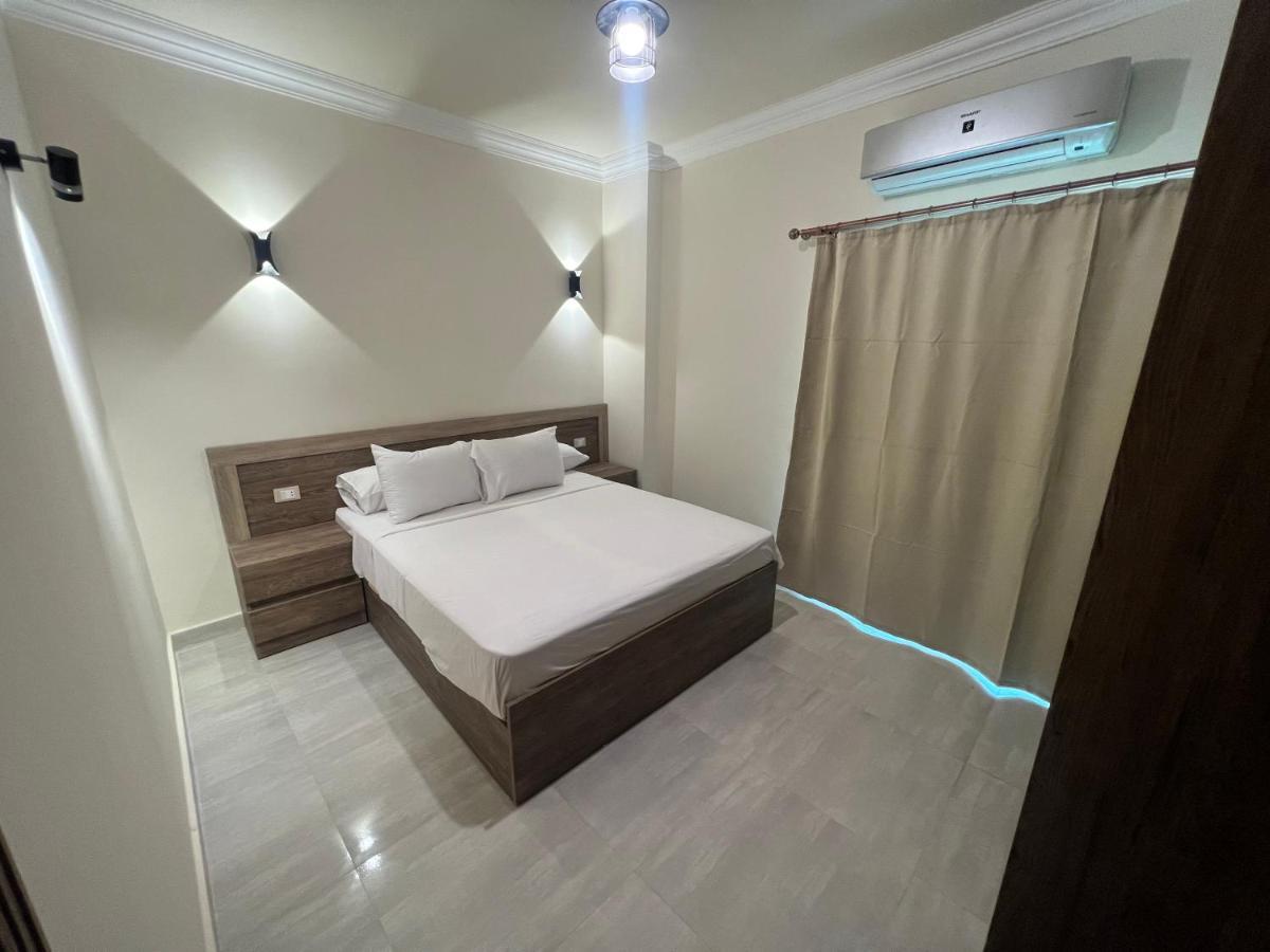 Marina Sky Apartman Gurdaka Kültér fotó